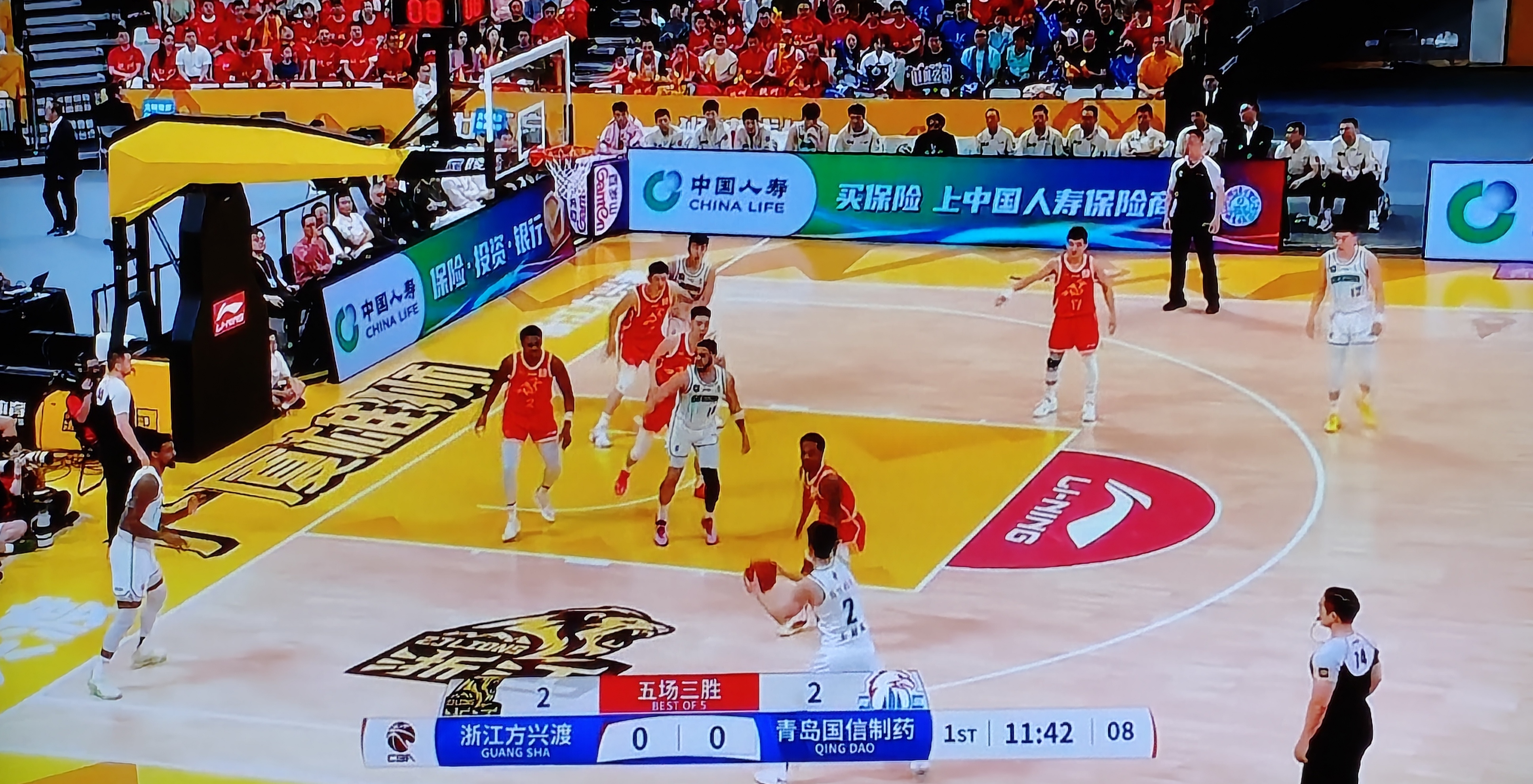 关于NBA季后赛今夜再迎强敌，葡萄牙体育绝杀压哨，主帅态度：引发热议，临场指挥获称赞的信息-kaiyun