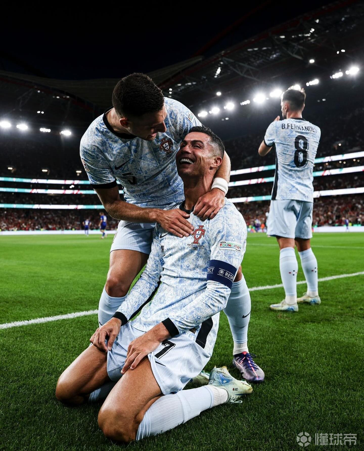 包含里程碑夜葡萄牙体育临场应变，亚冠加时末段刷纪录，管理层满意，资深球员宣示担当的词条