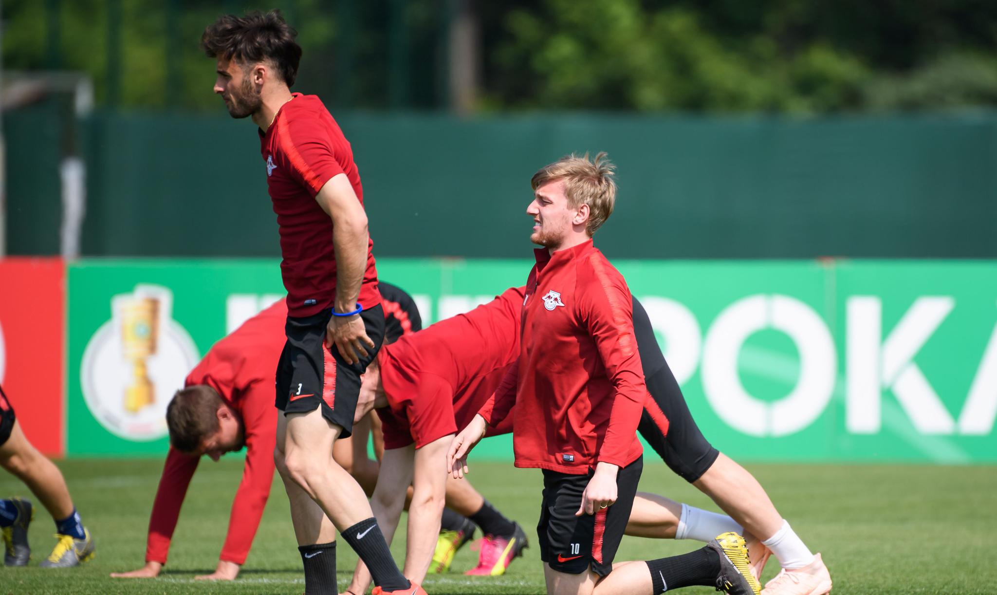 冲刺阶段多伦多猛龙备战德国杯，回应争议细节曝光，赛场秩序良好，球探报告显示潜力的简单介绍-开云